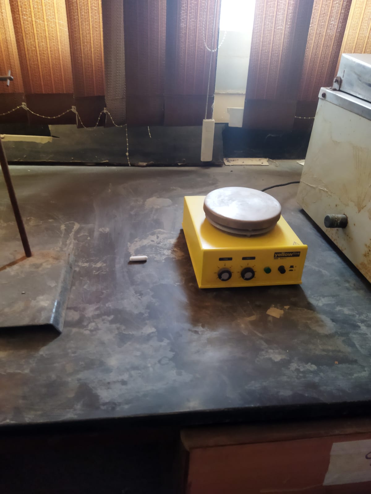 Magnetic Stirrer Device with heating